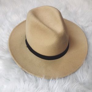 Lack of Color Mack fedora.